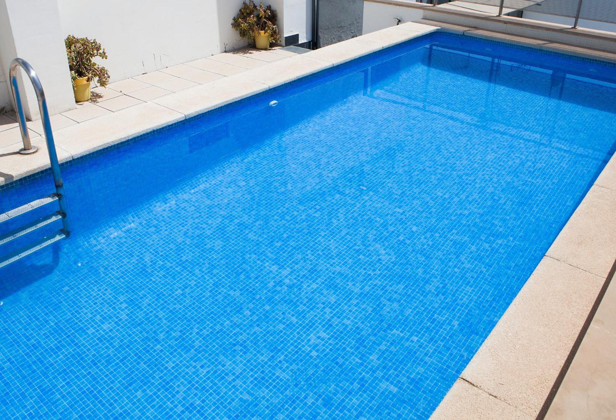 Charming Apartment With Pool And Garage Sevilha Exterior foto